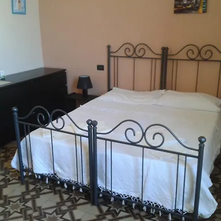 Elvisia 3* Lucca